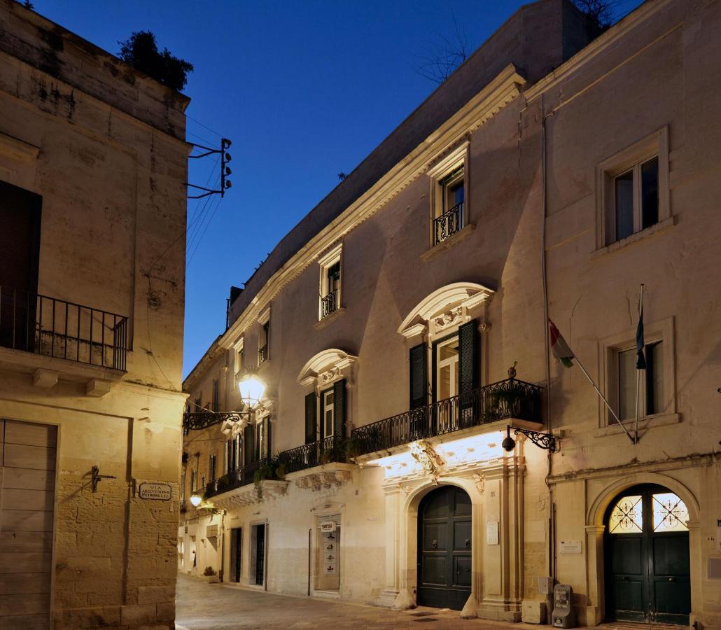 Palazzo Rollo Bed & Breakfast Lecce Dış mekan fotoğraf