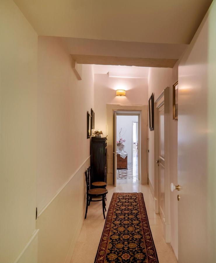 Palazzo Rollo Bed & Breakfast Lecce Dış mekan fotoğraf