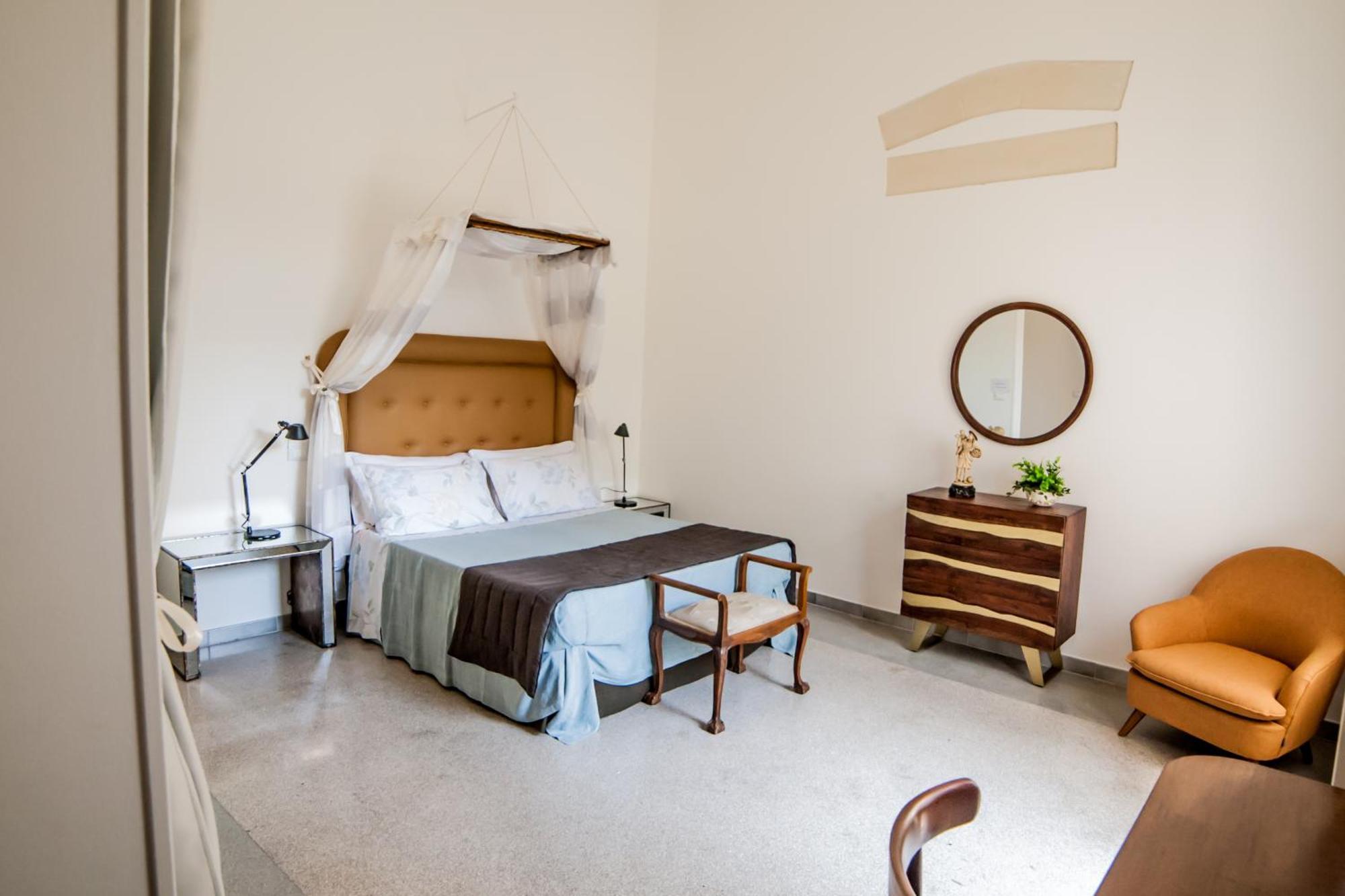 Palazzo Rollo Bed & Breakfast Lecce Dış mekan fotoğraf